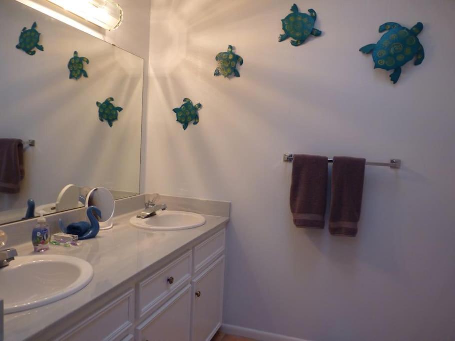 Paradise Lagoon*Bayhouse Fishing*Beach*Dogfriendly Galveston Bagian luar foto